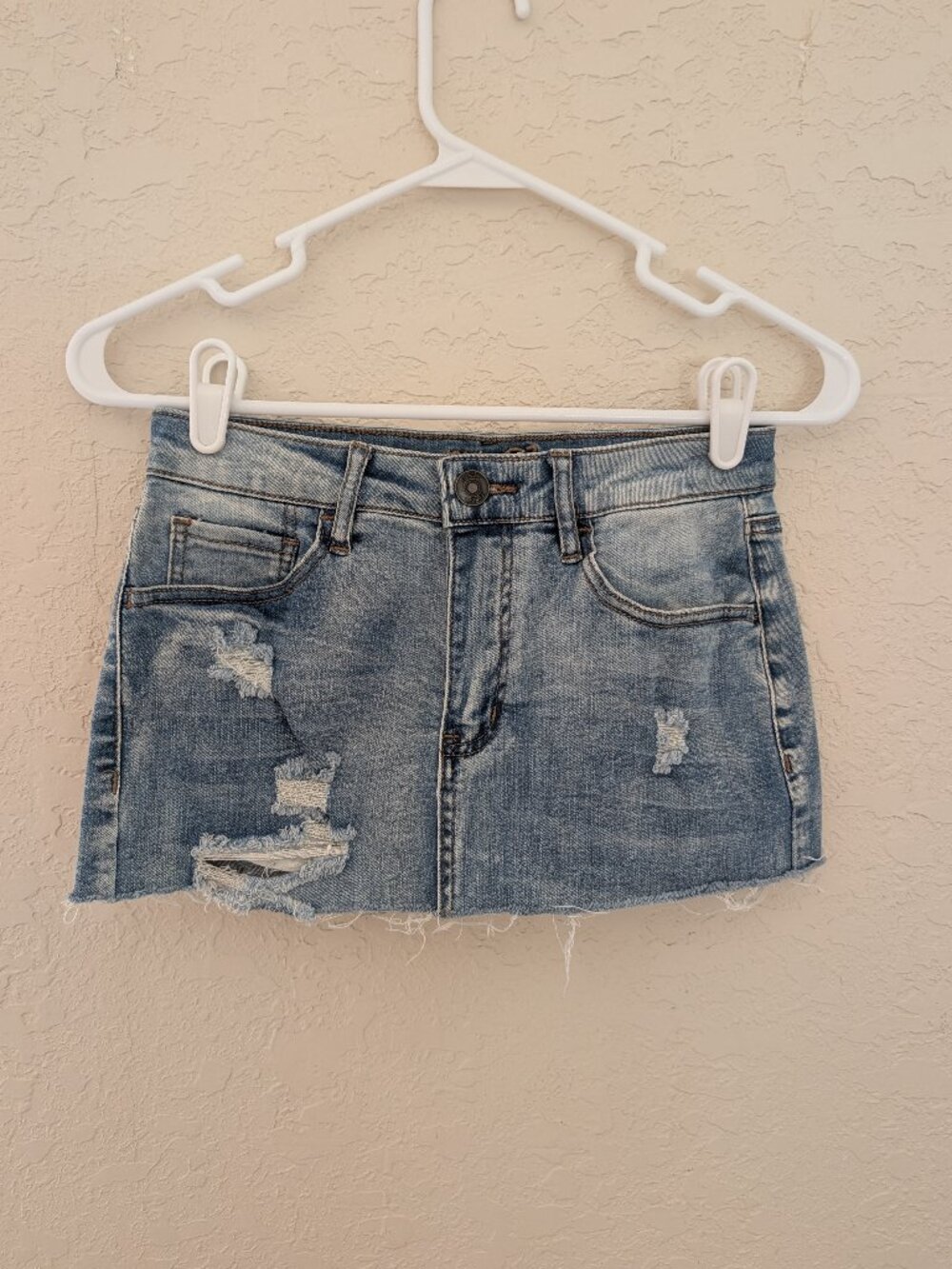 Vintage Rue 21 Mini Micro Denim Cut Off Skirt Low Rise Size M Y2K